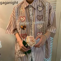 Bloups feminina Gaganight Mulheres de estilo gentil listras verticais camisa de manga curta 2024 Versão coreana Bordado de amor vintage solto