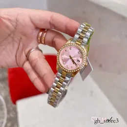 Yüksek kaliteli kadın saat tasarımcısı saat 28 mm tarih kadınlar elmas tasarımcı altın saat sadece Noel Anneler Günü Hediye Saatleri Safir Montre de Luxe R3 499