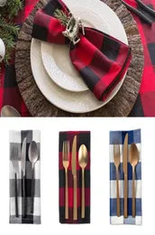 Table Servietten 10pcs schwarz weiße karte Baumwollwäsche Taschen -Weihnachtshochzeitshandwerk Dining Tischdecke Einfacher Stil MAT9073563