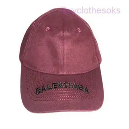 Designer Baseball Hat Hat Fashion Ball Ball Ball Cap Belenciagaa LOGO SUN CHAPA CHETLNUT BURGONDY LIGWLO73A