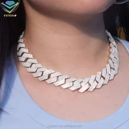 100 ٪ اجتاز اختبار سلسلة ثقيلة 20 مم مثل S925 الفضة الذهب الأبيض مطلي مع 4ROWS ICED OUT MOISSANITE CUBAN