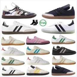 Scarpe designer scarpe vegane oin casual uomini donne sneaker donne in pelle scamosciata galline in pelle bassa golves bonner gum bianca in velluto da uomo sneaker sport da esterno sport piatto AA8