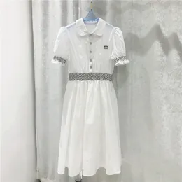 Vestidos brancos de manga soprada para mulheres moda shinestone botão de verão saias charme ladies designer vestido férias roupas