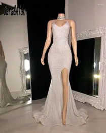 Parti Elbiseleri Basit yan bölünmüş balo Sequin Denizkızı Akşam Elbiseleri Arka Çıkmaz Robe De Soirée Mariage Kadınlar Giydi