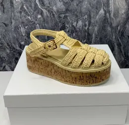High quality straw woven women's thick sole sandals fashionable wood grain genuine leather sponge cake shoes street show park leisure height increase beach shoes