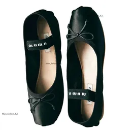 Miui Yoga Ballet Flat Mui Mui نظارات شمسية حذاء للمرأة رجال مصمم أحذية غير رسمية حذاء في الهواء الطلق Loafer Leather Dance Fashion Dance Mui Mui Shoes 236