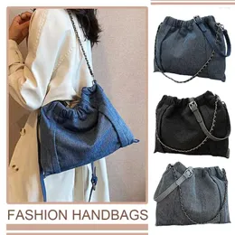 DrawString Denim Trendy Crossbody Bag stor kapacitetshobo med justerbar remmodehandväska Satchel handväska för kvinnor