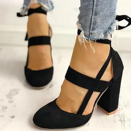 Sandals 2024 Summer Leisure Open Open Tee Fashion Women's Candbly Canle Strap Strap Zipper High Cheels Roman Zapatos Para Mujeres