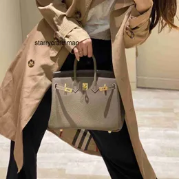 Frauen Luxus Handtasche l High -End -Kaufläden und Litschi gemustert einzelner Schulterkreuzkörper tragen Tasche Leichte Luxus echte Leder -Damenbeutel handgefertigt große Tasche