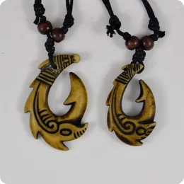 Pendant Necklaces Fish Hooks 01 Resin Carving Necklace Amulet Lucky Gift Tribal Fashion Jewelry