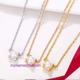 Designer Cartrres Nacklace Simpulla SET PENDANT Kajia New V Golden Bull Claw Necklace Pearl Versatile Fashi