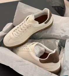 Tasarımcı Sneakers Yaz Yürüyüşü Süet Baskı Kadınları Erkek Ayakkabı Loro Pianos Man Tasman Tokarlar Düz Topuk Elbise Ayakkabı Deri Sabitler Siyah Tasarımcı Kauçuk Ayakkabı