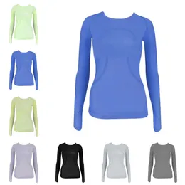2024 Ny yogaklänning Kvinnor Yoga T-shirt Kvinnor T-shirt Hög elastisk andningsbar körning Top Quick Torkning Sömlös kortärmad sportkläder