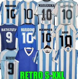 1978 1986 1998 1994 Arganina Retro Soccer Jerseys Messis Maradona 1996 2000 2001 2006 2010 Batistuta Riquelme Higuain Kun Aguero Caniggia Aimar Football قمصان