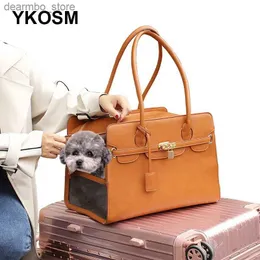 Dog Carrier New Luxury PU Leather Pet Carrier Ba Breathable Handba For Puppy Cat Fashion Do One-shoulder Ba Portable Pet Travel Handba L49