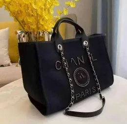 Tasarımcı Büyük Kapasiteli Plaj Çantaları Lüks İnci Tote Seaside Ladies Omuz Çantaları Alışveriş Çantası Moda Duffel Çantalar Çanta Çantaları CH0505