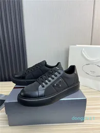 15a 2024 Najwyższej jakości designerskie trampki swobodne buty mężczyzn True Act Low-Top Sneaker Bursurys Runner Treners Treners Tennis Mokorki Chaussures Platform Buty Rozmiar 38-4