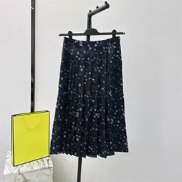 Designer Dress Women Skirt Casual Summer di alta qualità Cotone traspirante abito da ballo a sfera per abiti floreali Floral Dresses Street Festival Gonna da festa