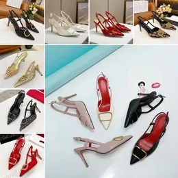sandálias de grife saltos de sapatos femininos sandálias de salto alto luxuoso couro de luxo de seda