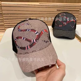 Ball Caps Designer Baseball cap fashionable letter duckbill cap full print men's and women's sun shading and sun protection duckbill cap outdoor fashion