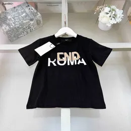 Popüler Bebek T-Shirt Çocuk Tasarımcı Giysileri İki Ton Logo Baskı Kızlar Kısa Kollu Boyut 100-150 cm Boys Tees Yaz Çocuk Tshirt 24 Na