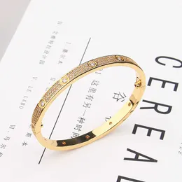 High Quality Luxury Bangles C J Custom Fashion Jewelry Charm18K Gold Plated Full Diamond Moissanite Zircon Screw Love Cuff Bracelet Bangle Women Men