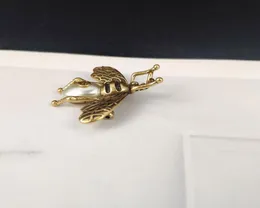 Ювелирные украшения высококачественные изысканные с марчами Ladies New Fashion Bee Series Brooch Pist Pin Accessory Accessory Fast 3262073