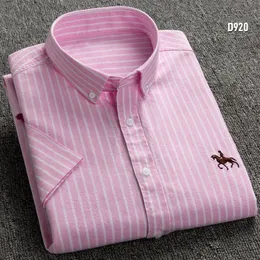Sommer Kurzarmhemden für Männer Plus -Größe Kleidung 3xl 4xl 5xl 6xl Baumwolle Oxford Feste Farbe Streifen jüngster Mann Casual Shirt 240409