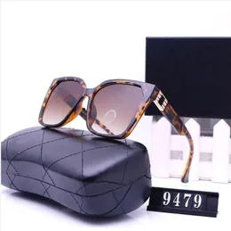 Designer Sonnenbrillen Mode polarisierte Sonnenbrille UV resistente luxuriöse Sonnenbrille Männer Frauen Goggle Retro Quadrat Sun Glas lässig Sevent. Siebziger Tempel VAINE