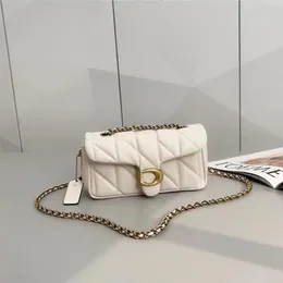 2024 NOVA bolsa de designer de ombro, chian feminina quadra plana famosa famosa mensageiro bola de bolsa quadrada feminina 240131