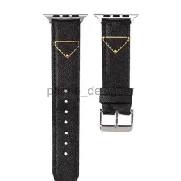 Bandas de relógios de grife de grife para a banda Apple Watch Band 42mm Iwatch 6 5 4 3 2 Bandas Luxuros de couro PU Leather Bracelet Letter Letter Printed WatchBand