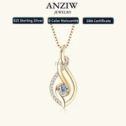 Pendant Necklaces Anziw 925 Sterling Silver 4mm Round Moissanite Twist Pendant Necklace Gold Plated Sparking Diamond Party Jewelry for Women Gifts 240419