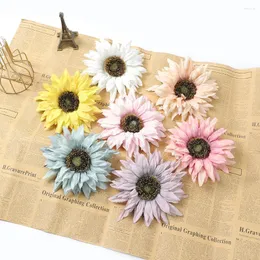 Dekorative Blumen 17 cm große Sonnenblume künstlicher Mehrschicht gefälschter Kopf für Hauszimmer Hochzeitsdekoration DIY Kranz Accessoires