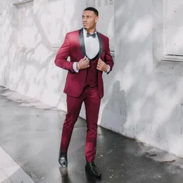 Erkekler Saraylar Zarif Bordo Düğün Erkekler Takım Damat Smokin Prom Slim Fit Blazer Hombre Yüksek Kalite Özel 3 Parça Set Homme