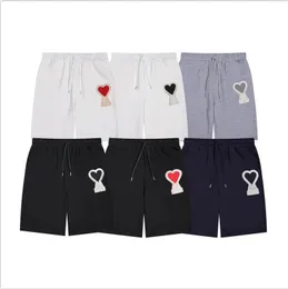 Neue Shorts Hosen Big Love Emblem bestickte Patch -Hosen für Männer und Frauen Paare lose und lässige vielseitige Sporthosen