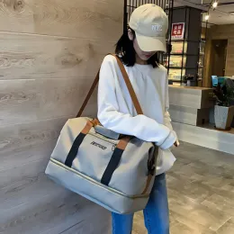 Evraklar Moda Kadınlar İçin Çapraz Seyahat Çantaları Büyük Kapasite Depolama Çantası Su Geçirmez Hafta Sonu Sak Yolculuk Femme Kadın Messenger Çantası