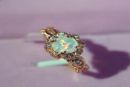 Ganze rosafarge Farbe Blume Form Frauen Finger Ringe Weiß Feuer Opal CZ Fashion Party Schmuck Frauen Opal Ringe Größe 610 Bag2631283