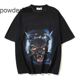 24s Trendy Hip-Hop Halfe Sleeved Street Moon Wolf Head Print tvättad och sliten lös kort t-shirt för män Womens mode