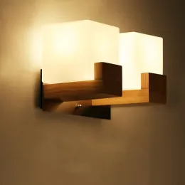 램프 계약 일본 나무 복도 벽 램프 중국 침실 벽 스콘 흰색 아크릴 큐브 침대 계단 케이스 벽 조명 수정