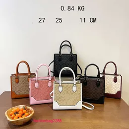 Store Wholesale Designer Bag Crossbody Bag 2024 Vertical Hand-held Crossbody Bag Score Bag Fashion Single Shoulder Crossbody Bag Leather Small Tote Shopping Bag