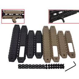 Attività esterne tattiche Attrezzatura in nylon Railscales RS XOS nelle coperture ferroviarie Mlok/Keymod per gli accessori per la caccia