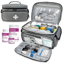 M25K First Aid Supply Travel First Aid Kit Bag For Home Medical Carry Bag Multifunktionell lagringsorganisatör skiktade medicinska lådor Medicinskåp D240419