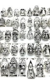 30pcs Pierścienie czaszki mężczyźni Punk Rock Silver Metal Kobiety Bikerzy Szkielety Pierścienie Szkielety Vintage Biżuteria Prezenty Patry Whole Lot Lose Brand NEW5752040