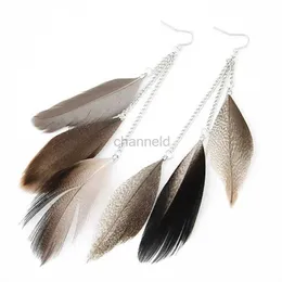 Andra fjäder Tassel Long Drop Earrings Female Fashion Boho Big Dangle Wedding Party Ear Ring Smyckesgåvor Beach hängande örhängen 240419