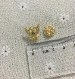 100pcs owl Mauerwerk MA Stifte und Brosche 32 Grad Eagle Lappel Pin Goldfarbe Ish Rite Strays Custom Metal Badge Craft 83303903749190