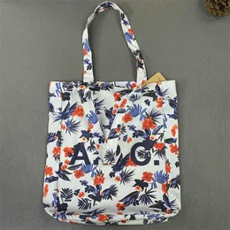 Lotte Japan Korea Women's Tote Sate Mag Supper Supper Suckbag Sudbag Сумка сумки Canvas Новая не магнитная пряжка 240419