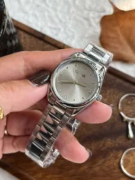 OMG Authentic Watch Mühe Watch Watch für leichte Luxus und Kleinmarkt Frauen berühmte Marke für High -End -Wasserdichtung 2024 New Edition OMA WATCH 2381