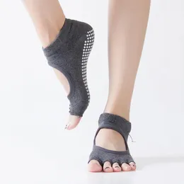 2024 Yoga Toe strumpeband grepp Pilates damer toeless strumpor för pilates barre fitness icke-halkstrumpor yogastrumpor som inte glider grepp