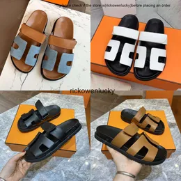 H Designer Sandals Platform Slides Women Sandale Men tofflor Skor Botten päls Flop Flops Luxury Sandaler Chypre Summer Casual Beach Sandal Real Leather
