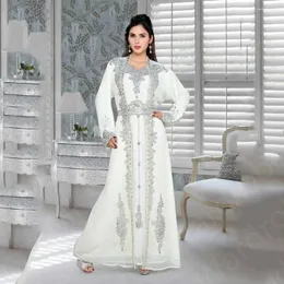 Partykleider Ankunft Holy White Evening Marokko 2024 Abschlussballkleider Langarm Spitze Hochzeit Gast Perlen zum Verkauf
